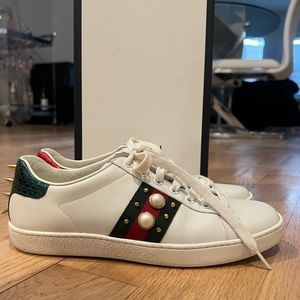 Gucci sneakers